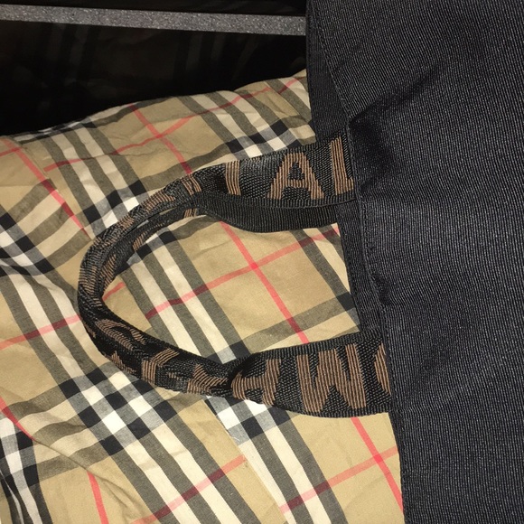 Vintage Fendi tote bag - Picture 6 of 10